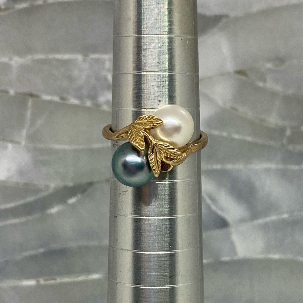 14K Yellow Gold Tahitian & Pearl Ring